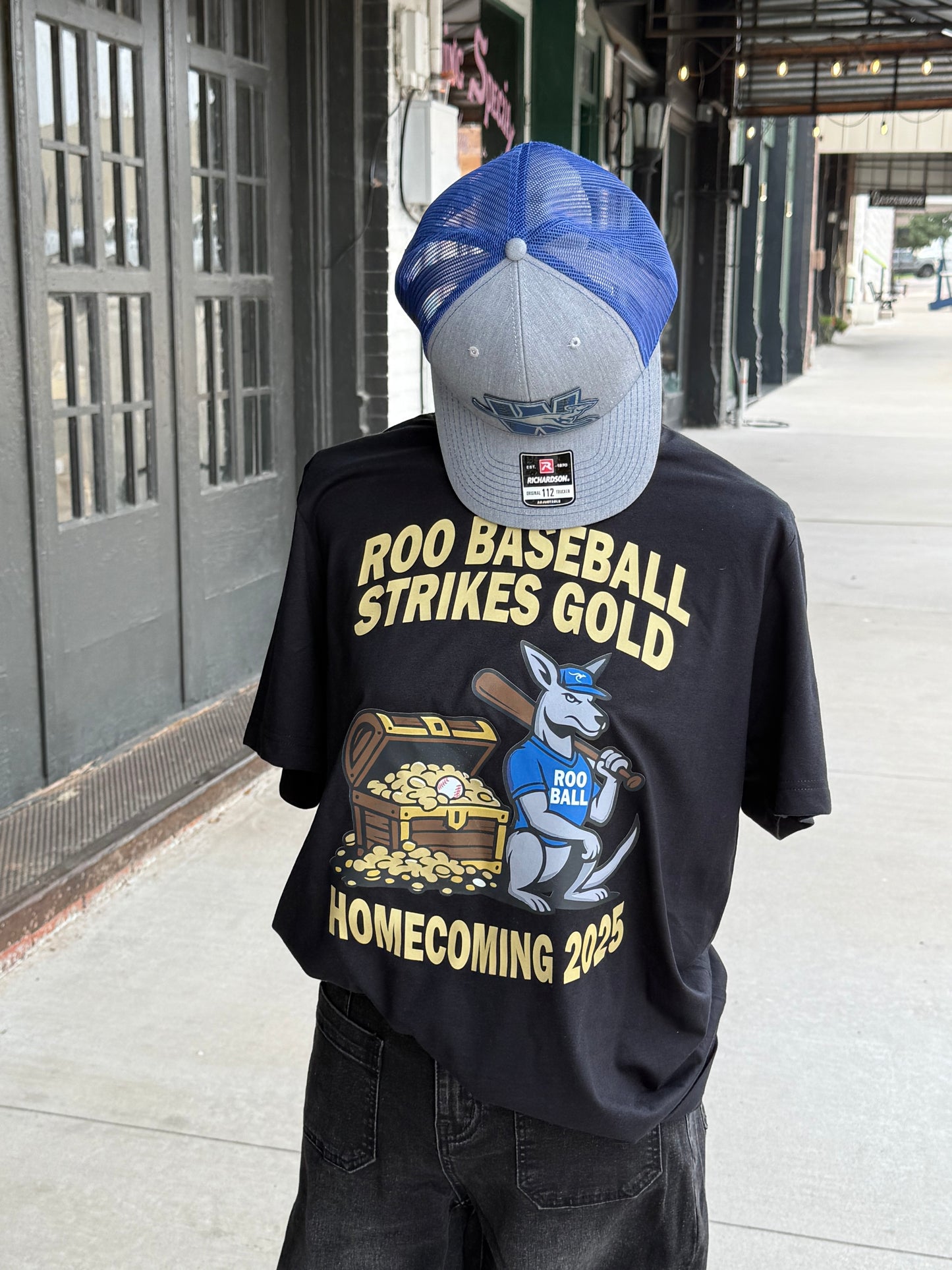 Roo HOCO Strikes Gold
